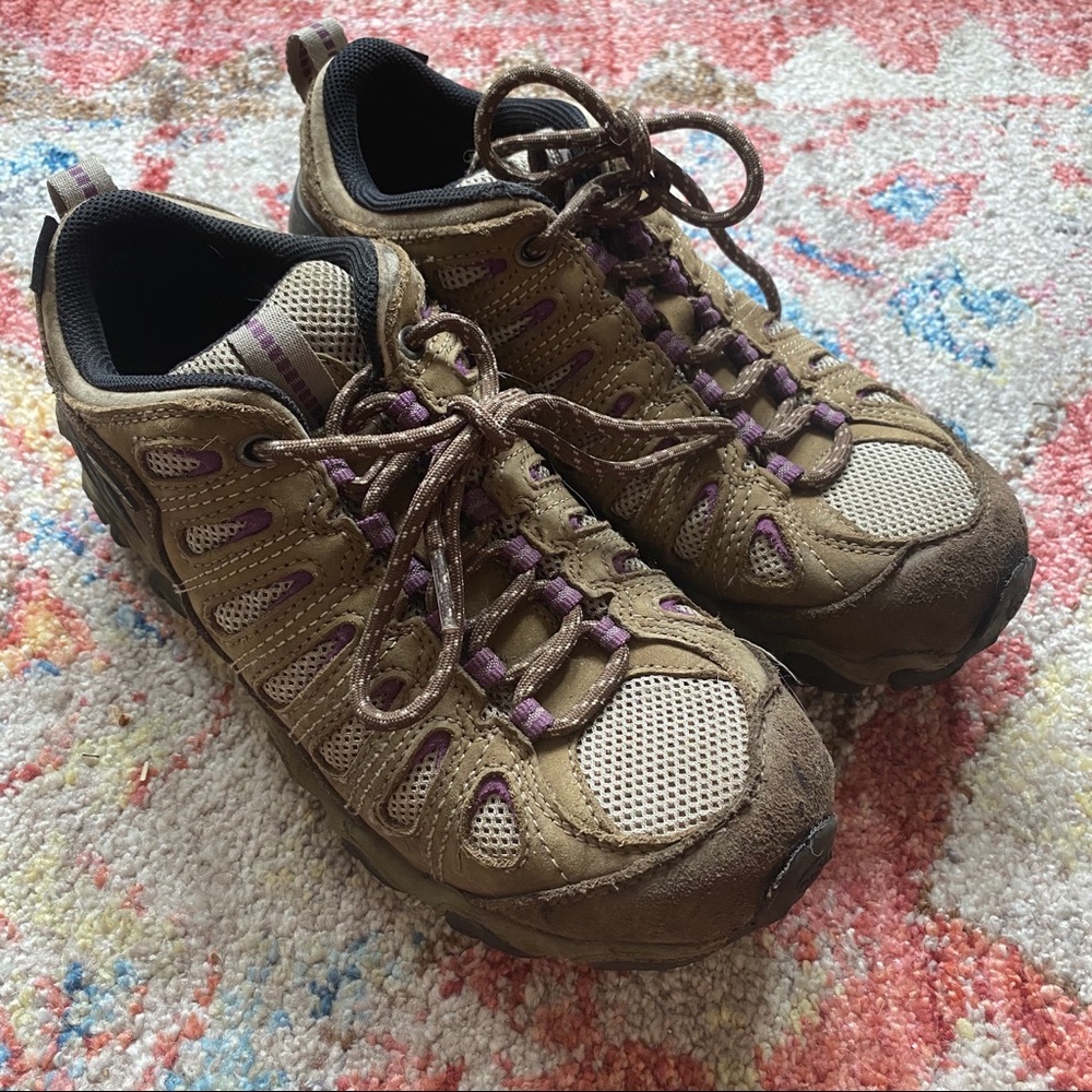 Oboz Sawtooth Women’s Trail Hiking Shoes